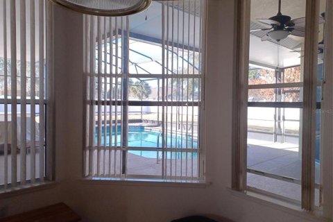 Villa ou maison à vendre à Kissimmee, Floride: 4 chambres, 236.53 m2 № 2142632 - photo 3