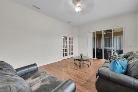 House in Fish Hawk, Florida 4 bedrooms, 269.79 sq.m. № 2201521 - photo 27