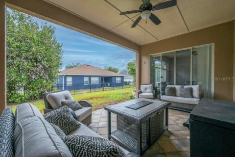 House in Fish Hawk, Florida 4 bedrooms, 269.79 sq.m. № 2201521 - photo 28
