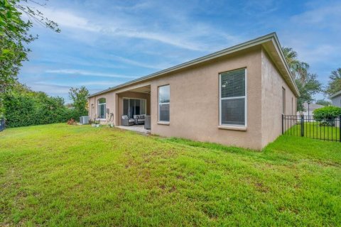 House in Fish Hawk, Florida 4 bedrooms, 269.79 sq.m. № 2201521 - photo 30