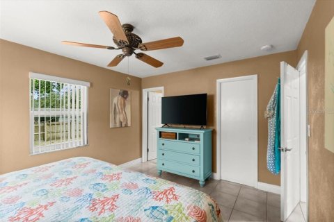 House in Deltona, Florida 3 bedrooms, 116.31 sq.m. № 1824411 - photo 24