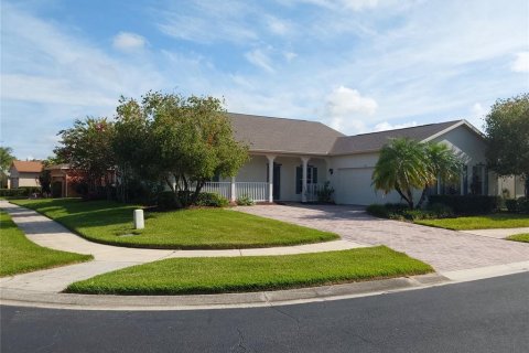 House in Kissimmee, Florida 3 bedrooms, 198.9 sq.m. № 1811039 - photo 3