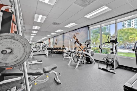 Condo in Sunny Isles Beach, Florida, 1 bedroom  № 1865062 - photo 16
