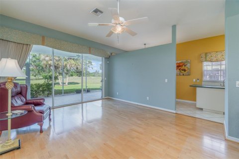 Casa en venta en Punta Gorda, Florida, 2 dormitorios, 129.13 m2 № 1563982 - foto 6