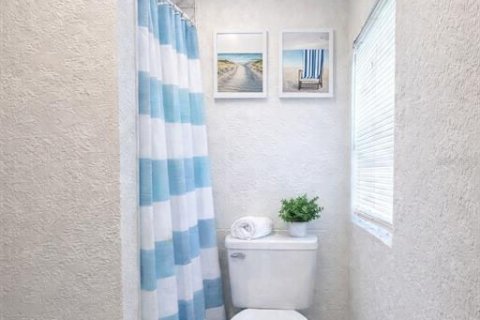 Casa en venta en Cocoa, Florida, 4 dormitorios, 135.27 m2 № 2233622 - foto 7