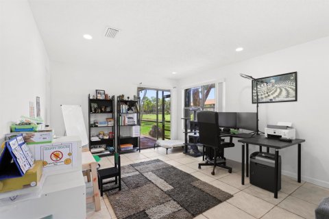 Condo in Wellington, Florida, 2 bedrooms  № 2249697 - photo 14