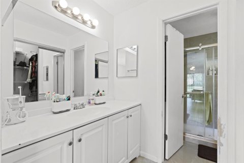 Condo in Wellington, Florida, 2 bedrooms  № 2249697 - photo 20