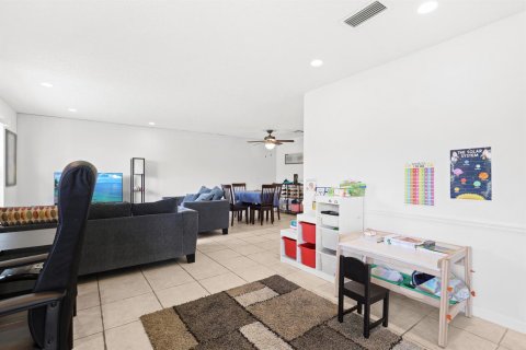 Condo in Wellington, Florida, 2 bedrooms  № 2249697 - photo 30