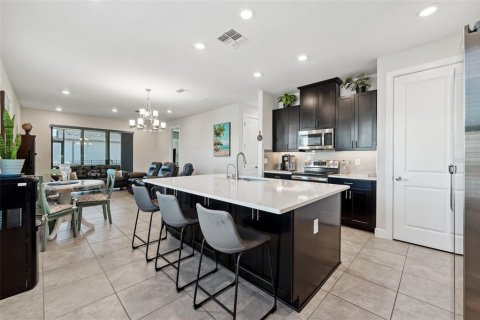 House in Kissimmee, Florida 2 bedrooms, 116.13 sq.m. № 1573835 - photo 7