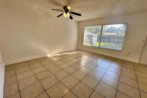 Снять в аренду виллу или дом в Орландо, Флорида 4 спальни, 102.01м2, № 1913938 - фото 3