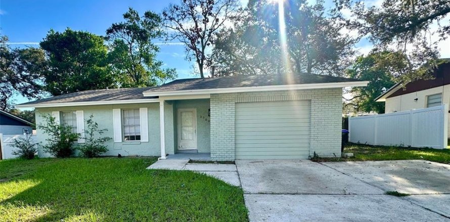 Casa en Orlando, Florida 4 dormitorios, 102.01 m2 № 1913938