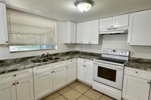 Снять в аренду виллу или дом в Орландо, Флорида 4 спальни, 102.01м2, № 1913938 - фото 7