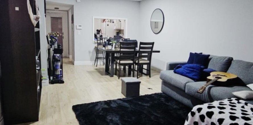 Condo in Deerfield Beach, Florida, 2 bedrooms № 1229218
