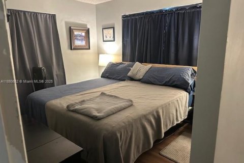 Купить виллу или дом в Майами, Флорида 3 спальни, 95.41м2, № 1945841 - фото 13