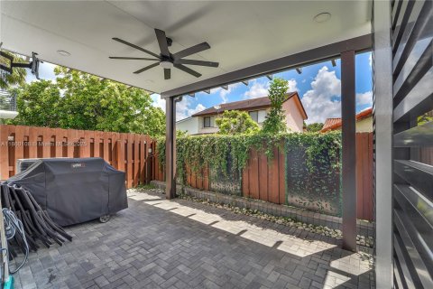 Touwnhouse à vendre à Miami, Floride: 4 chambres, 172.52 m2 № 1890060 - photo 26