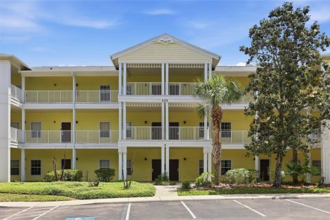 Condo in Davenport, Florida, 3 bedrooms  № 2143015 - photo 2