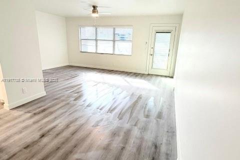 Снять в аренду кондоминиум в Пемброк-Пайнс, Флорида 1 спальня, 75.34м2, № 1972942 - фото 4