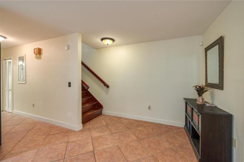 House in Frostproof, Florida 4 bedrooms, 361.95 sq.m. № 1909297 - photo 30