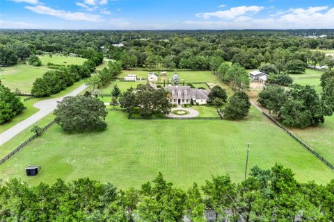 Casa en alquiler en Sorrento, Florida, 5 dormitorios, 457.92 m2 № 1901784 - foto 3