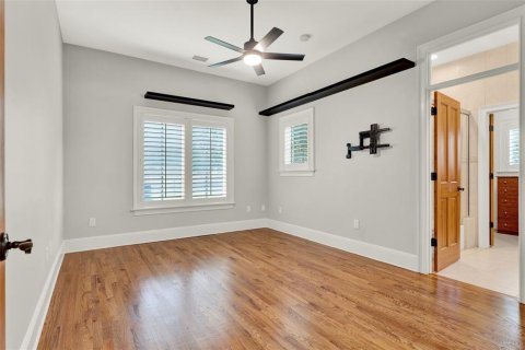Casa en alquiler en Sorrento, Florida, 5 dormitorios, 457.92 m2 № 1901784 - foto 29