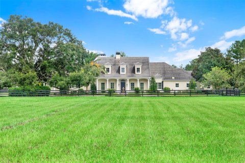 Casa en alquiler en Sorrento, Florida, 5 dormitorios, 457.92 m2 № 1901784 - foto 1
