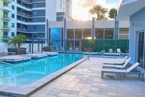 Copropriété à louer à Miami, Floride: 2 chambres, 95.13 m2 № 1935146 - photo 18