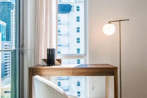 Copropriété à louer à Miami, Floride: 2 chambres, 95.13 m2 № 1935146 - photo 9