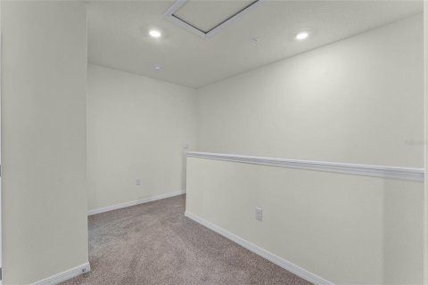 Townhouse in Apopka, Florida 3 bedrooms, 142.14 sq.m. № 1894914 - photo 21