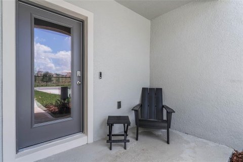 Townhouse in Apopka, Florida 3 bedrooms, 142.14 sq.m. № 1894914 - photo 2