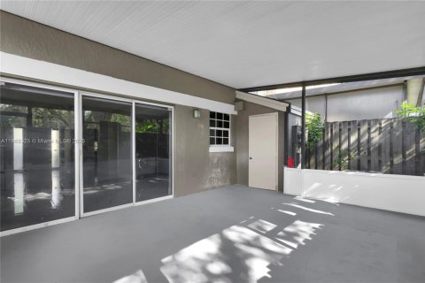 Touwnhouse à vendre à Cooper City, Floride: 3 chambres, 135.54 m2 № 1922961 - photo 15