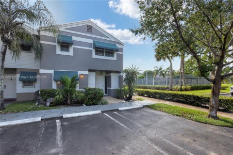 Touwnhouse à vendre à Cooper City, Floride: 3 chambres, 135.54 m2 № 1922961 - photo 18