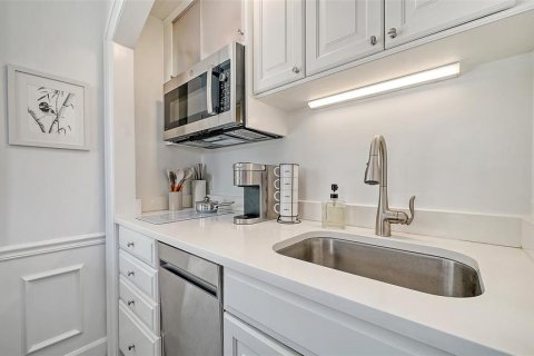 Condo in Osprey, Florida, 1 bedroom  № 2166544 - photo 9
