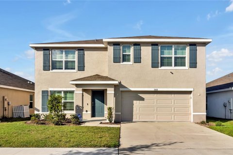 House in Wimauma, Florida 5 bedrooms, 248.42 sq.m. № 1582586 - photo 1