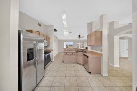 Villa ou maison à vendre à Port St. Lucie, Floride: 3 chambres, 147.25 m2 № 2086021 - photo 8