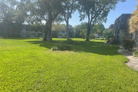 Apartamento en alquiler en Oakland Park, Florida, 1 dormitorio, 70.61 m2 № 1953600 - foto 24