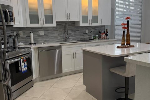 Casa en venta en Sunrise, Florida, 2 dormitorios, 134.89 m2 № 2006459 - foto 7