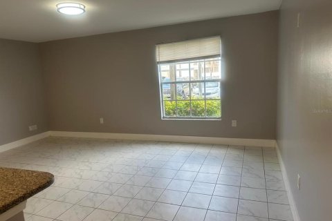 Apartamento en Cape Coral, Florida 2 dormitorios, 89.93 m2 № 2114210