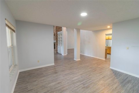 House in Valrico, Florida 4 bedrooms, 245.35 sq.m. № 1914818 - photo 7