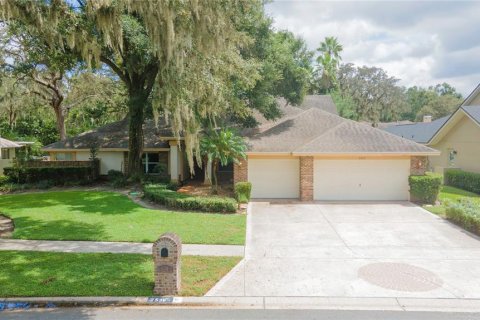 House in Valrico, Florida 4 bedrooms, 245.35 sq.m. № 1914818 - photo 1