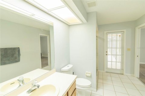 House in Valrico, Florida 4 bedrooms, 245.35 sq.m. № 1914818 - photo 28