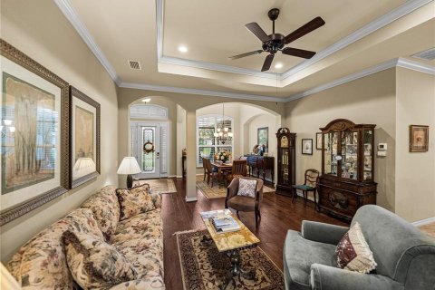 House in Winter Haven, Florida 3 bedrooms, 257.62 sq.m. № 1901832 - photo 8