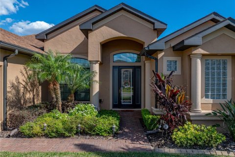 House in Winter Haven, Florida 3 bedrooms, 257.62 sq.m. № 1901832 - photo 3
