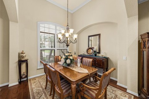 House in Winter Haven, Florida 3 bedrooms, 257.62 sq.m. № 1901832 - photo 10