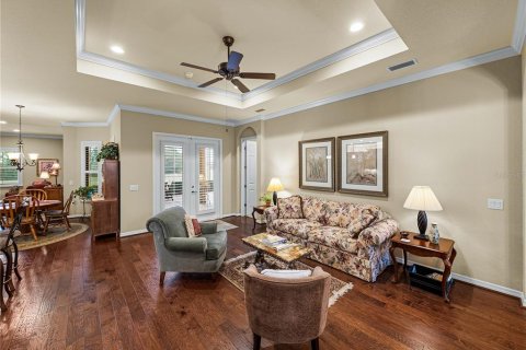 House in Winter Haven, Florida 3 bedrooms, 257.62 sq.m. № 1901832 - photo 6