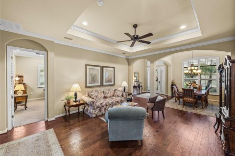 House in Winter Haven, Florida 3 bedrooms, 257.62 sq.m. № 1901832 - photo 7