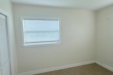 Casa en alquiler en Saint Petersburg, Florida, 2 dormitorios, 73.02 m2 № 2277593 - foto 19
