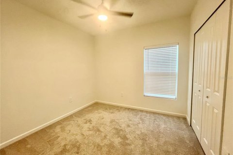 Casa en alquiler en Kissimmee, Florida, 4 dormitorios, 179.86 m2 № 1916859 - foto 19