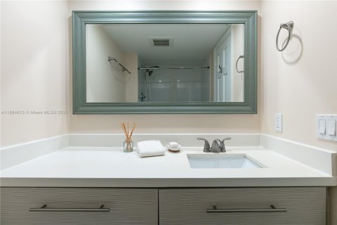 Condo in Aventura, Florida, 3 bedrooms  № 1897501 - photo 20