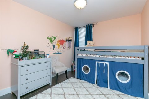 Condo in Aventura, Florida, 3 bedrooms  № 1897501 - photo 12