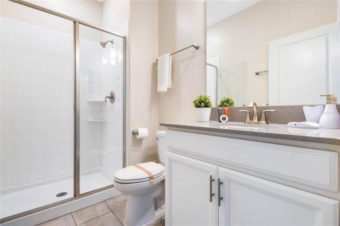 Townhouse in Davenport, Florida 4 bedrooms, 177.81 sq.m. № 1812512 - photo 11